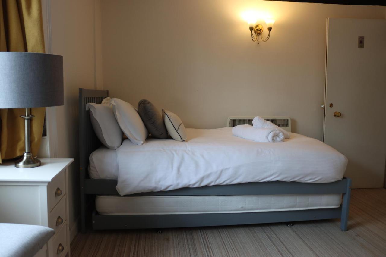 The Mariners Hotel Lyme Regis Bagian luar foto