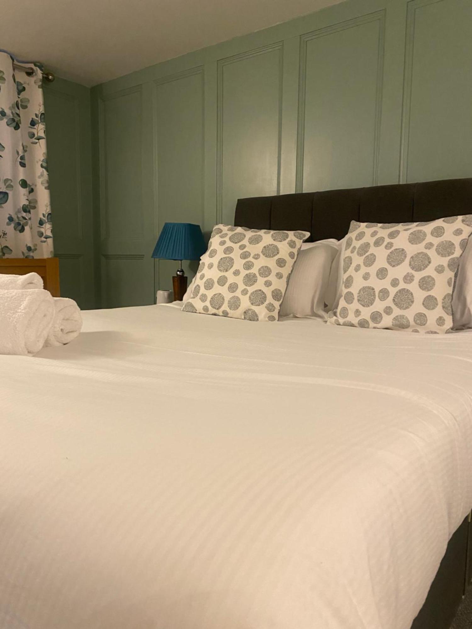 The Mariners Hotel Lyme Regis Bagian luar foto