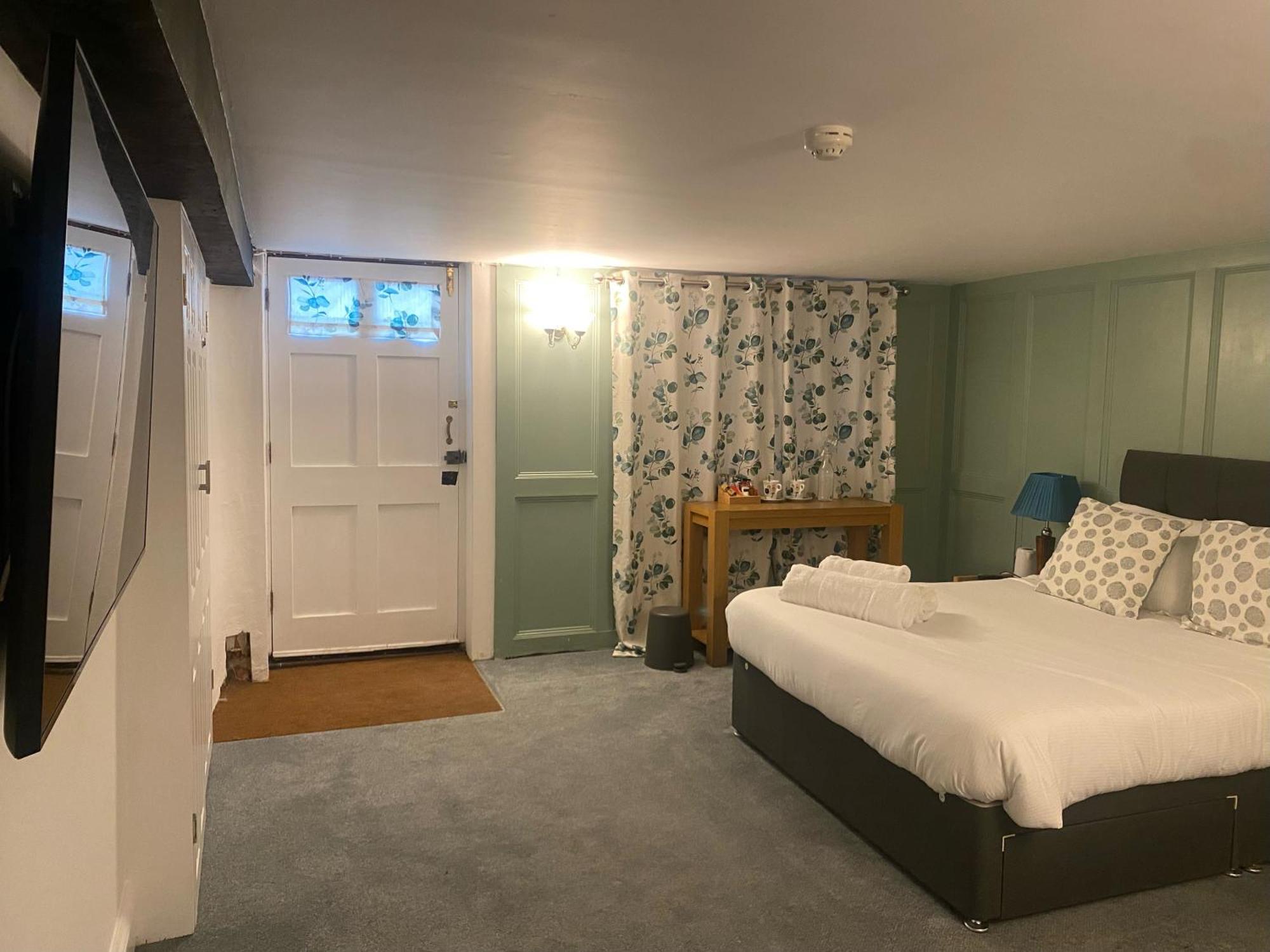 The Mariners Hotel Lyme Regis Bagian luar foto
