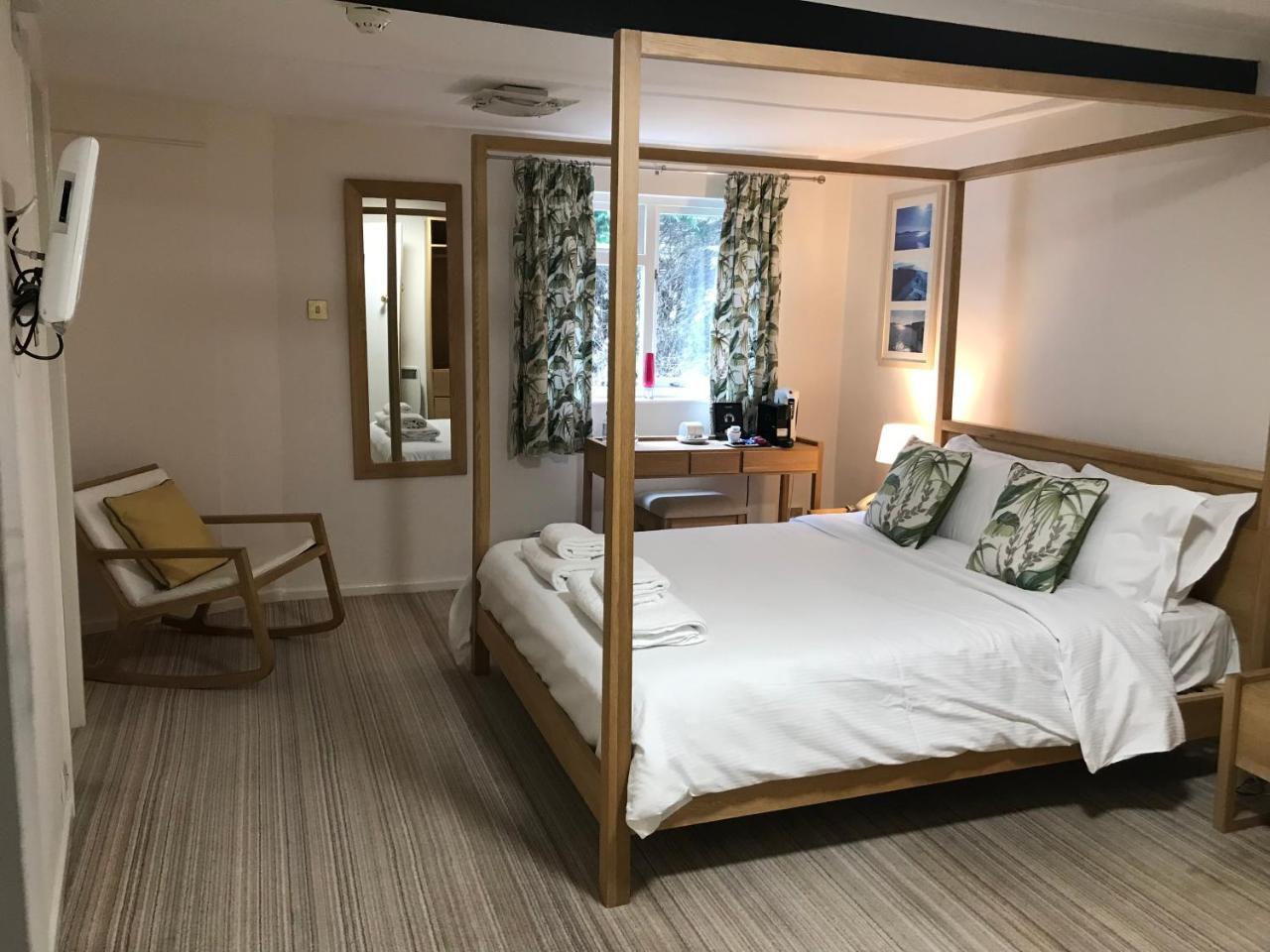 The Mariners Hotel Lyme Regis Bagian luar foto